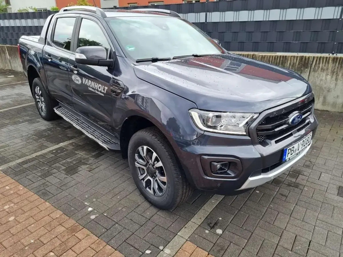 Gebraucht Ford Ranger Wildtrack 212 PS (155 kW) 2021 Royalgrau metallic Pickup