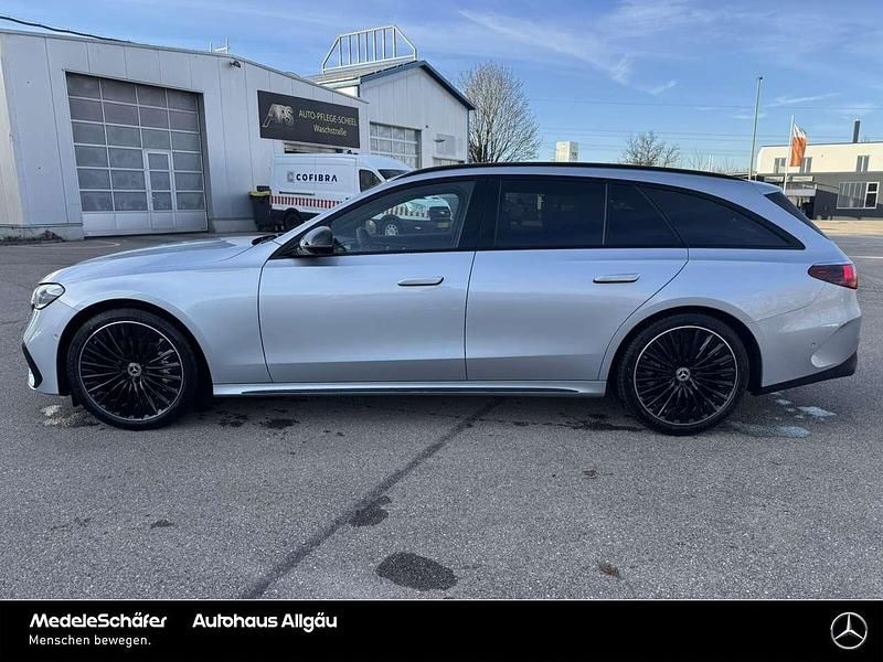 Gebraucht Mercedes E450 AMG 367 PS (269 kW) 2026 Lack hightechsilber Kombi