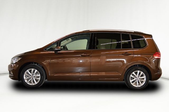 Gebraucht VW Touran Allstar 110 PS (80 kW) 2016 Braun metallic Van / Kleinbus