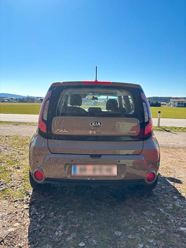 Gebraucht Kia Soul 94 PS (69 kW) 2014 Braun SUV