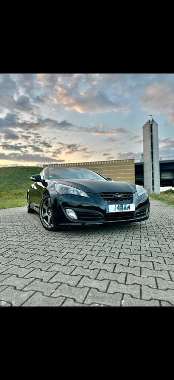 Schwarz Gebraucht 2012 Hyundai Genesis Coupé | 9.999 € (Guter Preis) - Bild 1/4