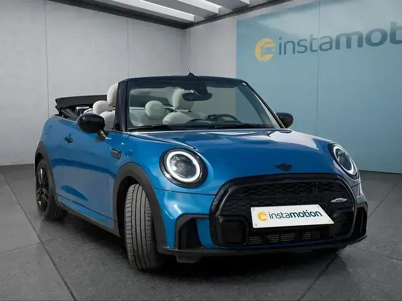 Używany Mini Cooper 136 KM (100 kW) 2023 Niebieski Hatchback