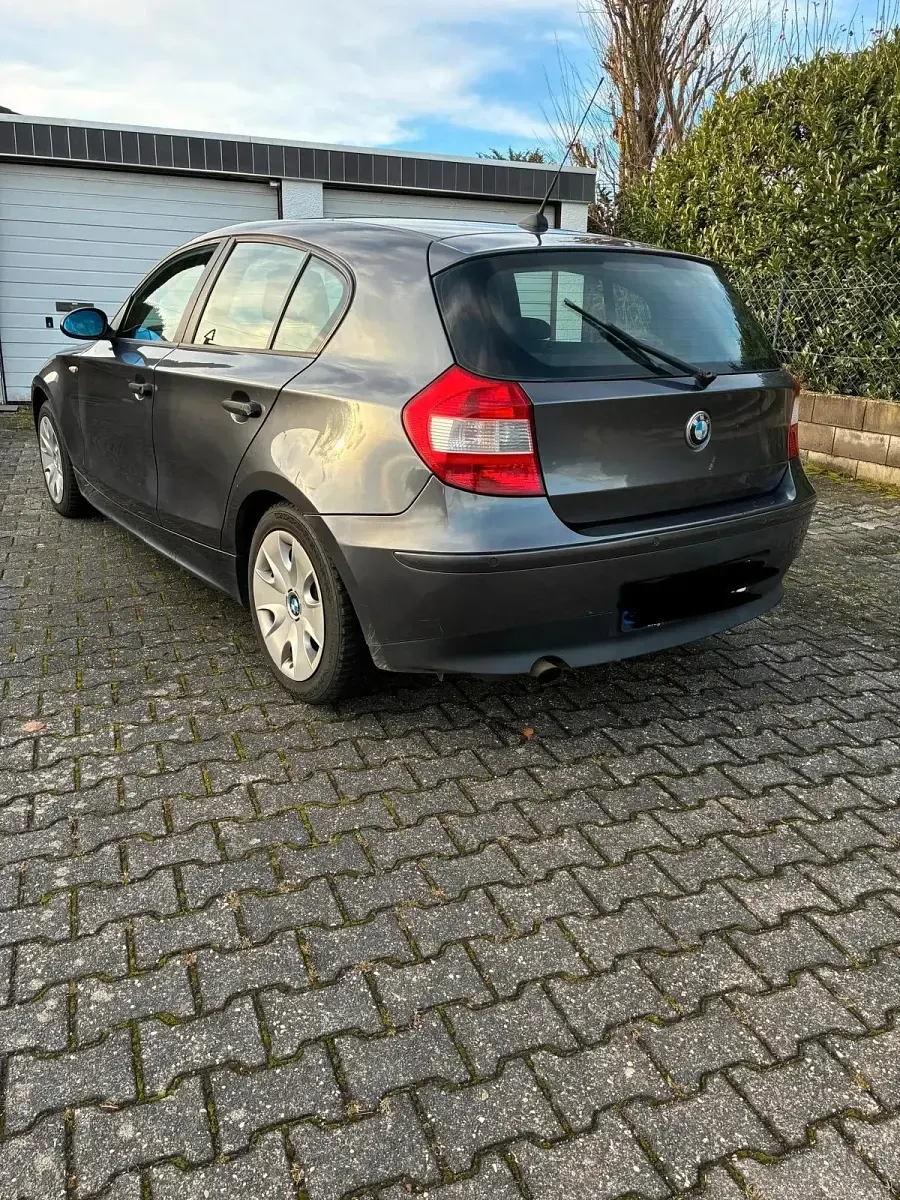 Gebraucht BMW 116 116 PS (85 kW) 2005 Grau Kleinwagen