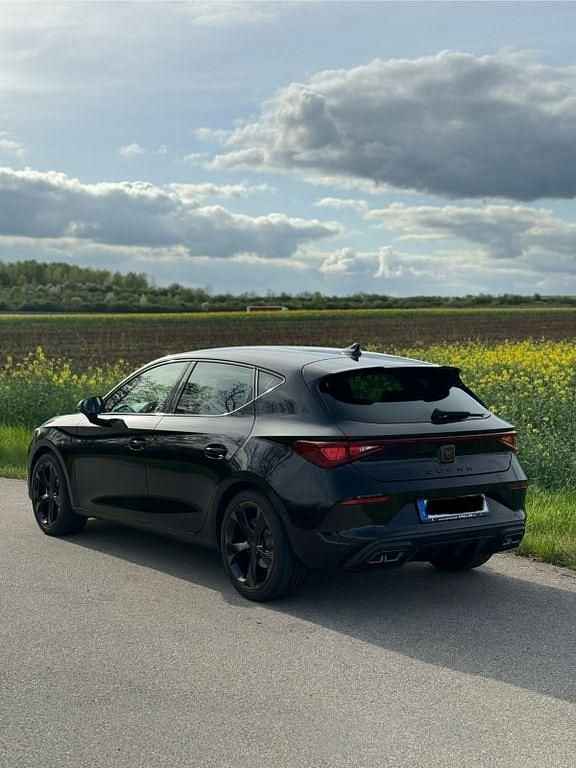 Gebraucht Cupra Leon 150 PS (110 kW) 2023 Schwarz Limousine