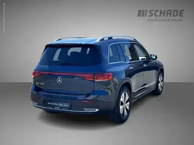Gebraucht Mercedes EQB250 Progressive 150 kW (204 PS) 2022 Blau SUV