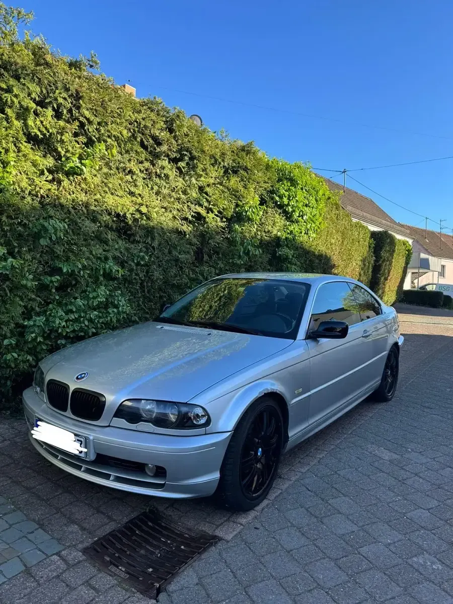 Second-hand BMW 320 170 CP (125 kW) 2003 Gri Coupe