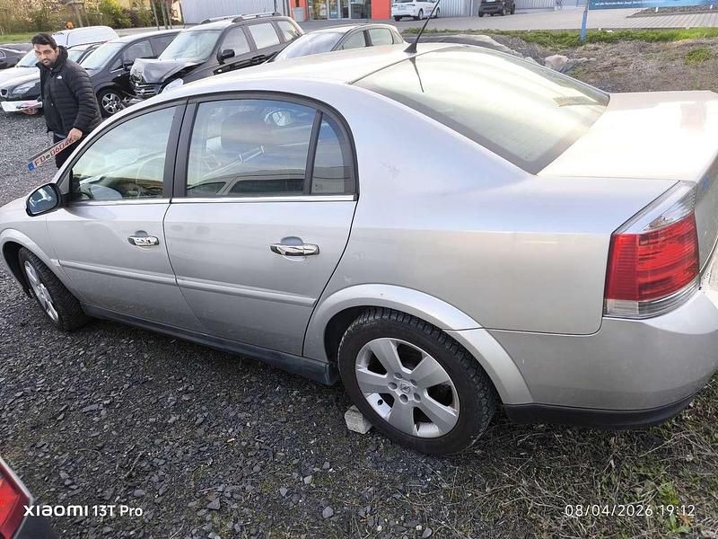 Używany Opel Vectra GTS 155 KM (114 kW) 2004 Sedan/Limuzyna