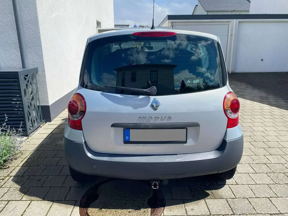 Gebraucht Renault Modus Authentique 75 PS (55 kW) 2006 Grau Van / Kleinbus