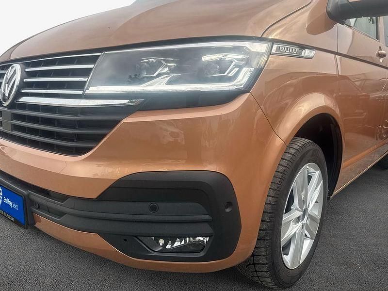 Gebraucht VW Multivan Comfortline 204 PS (150 kW) 2021 Braun Van