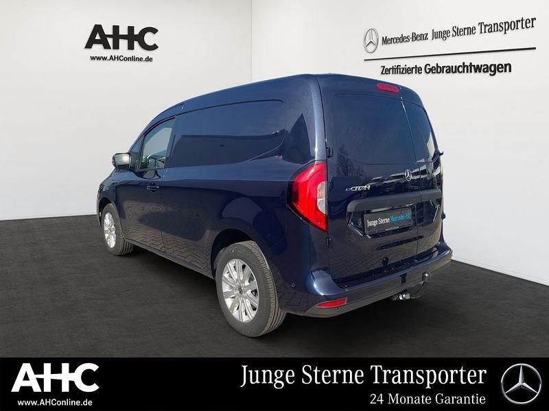 Gebraucht Mercedes eCitan 89 kW (122 PS) 2024 Blau Van / Kleinbus