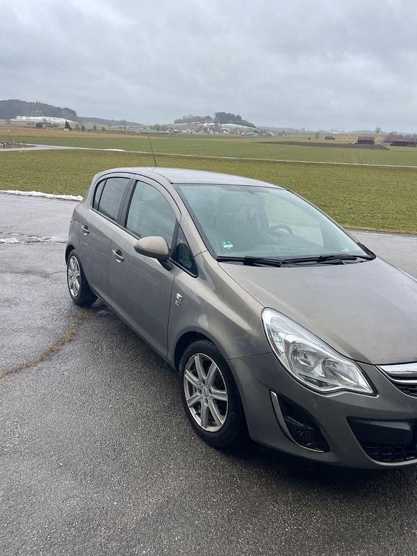 Gebraucht Opel Corsa 87 PS (63 kW) 2013 Beige Kleinwagen