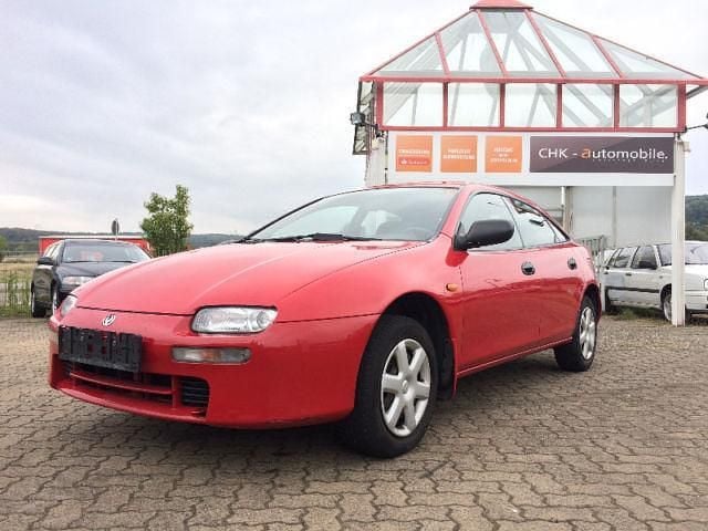 Gebraucht Mazda 323F Comfort 88 PS (64 kW) 1997 Rot metallic Limousine
