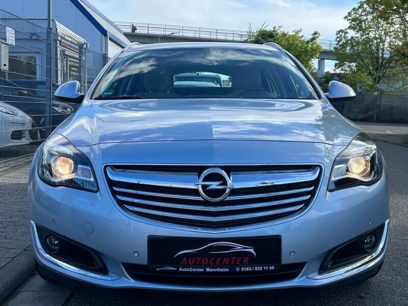 Gebraucht Opel Insignia Edition 170 PS (125 kW) 2013 Blau Kombi