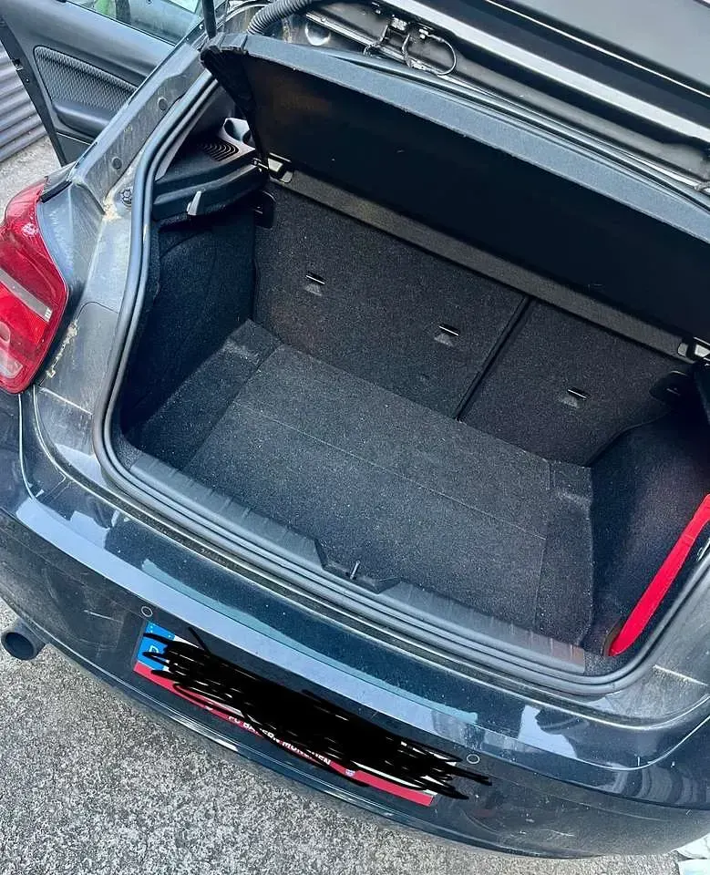 Gebraucht BMW 116 136 PS (100 kW) 2011 Schwarz Kleinwagen