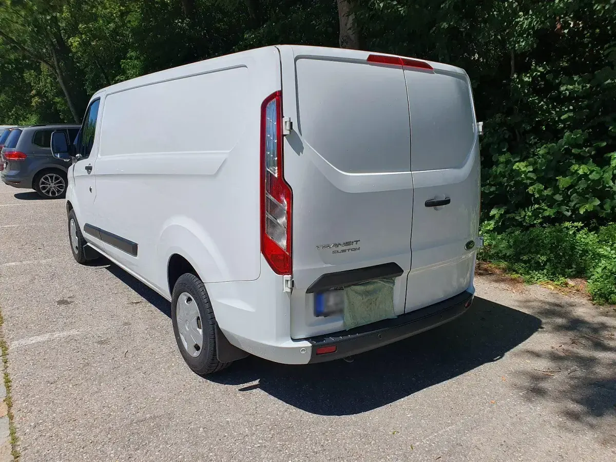 Gebraucht Ford Transit Custom 105 PS (77 kW) 2020 Weiß Kombi