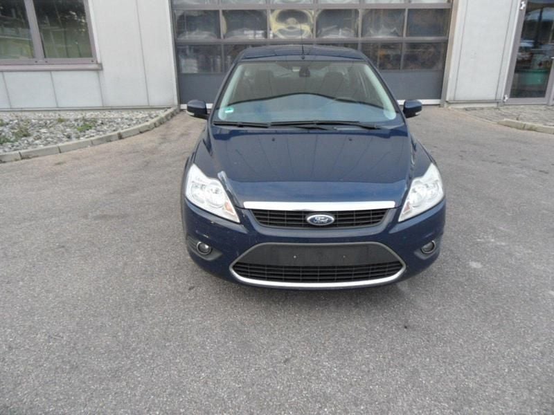 Blau Gebraucht 2008 Ford Focus Ghia Kombi | 800 € (Superpreis) - Bild 1/4