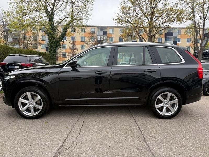 Gebraucht Volvo XC90 Core 250 PS (183 kW) 2022 Schwarz SUV
