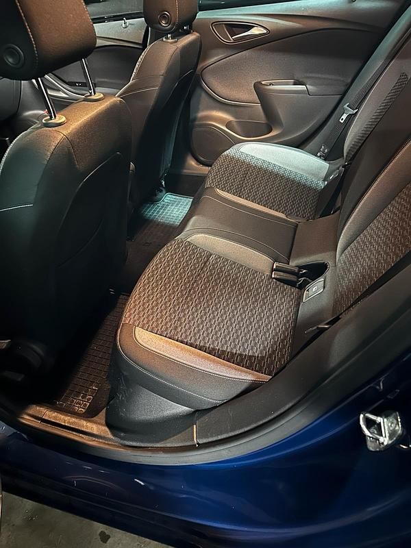 Gebraucht Opel Astra Edition 131 PS (96 kW) 2020 Blau Coupé