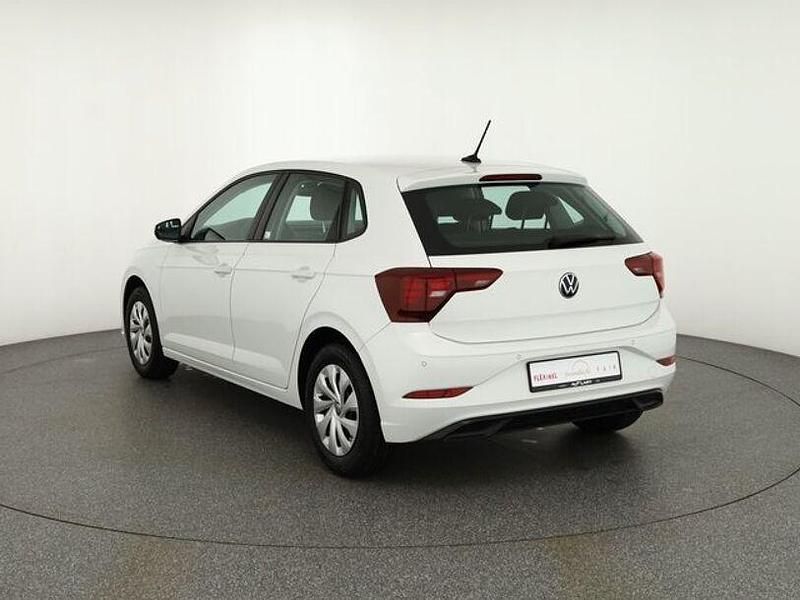 Gebraucht VW Polo Life 95 PS (69 kW) 2022 Pure white Kleinwagen