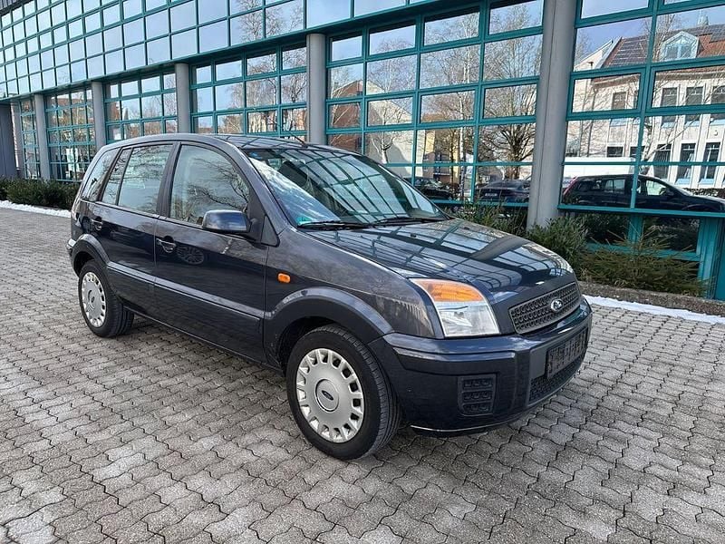 Schwarz Gebraucht 2009 Ford Fusion Ambiente Kleinwagen | 1.300 € (Superpreis) - Bild 1/4