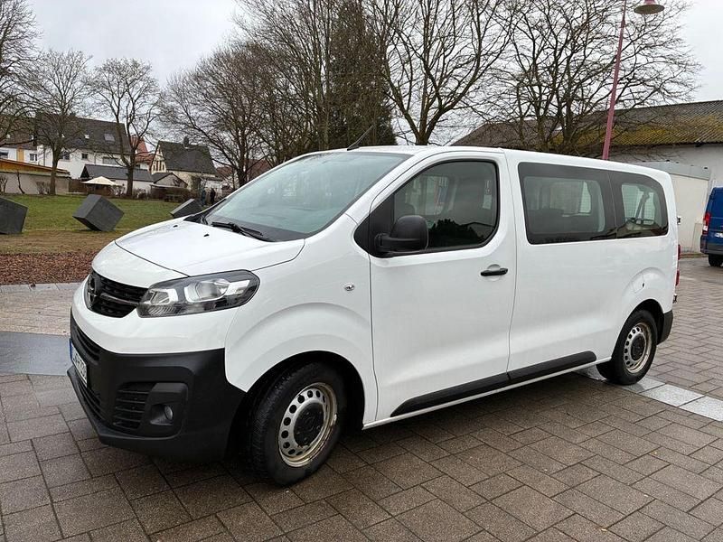 Gebraucht Opel Vivaro Edition 150 PS (110 kW) 2020 Weiß Van / Kleinbus