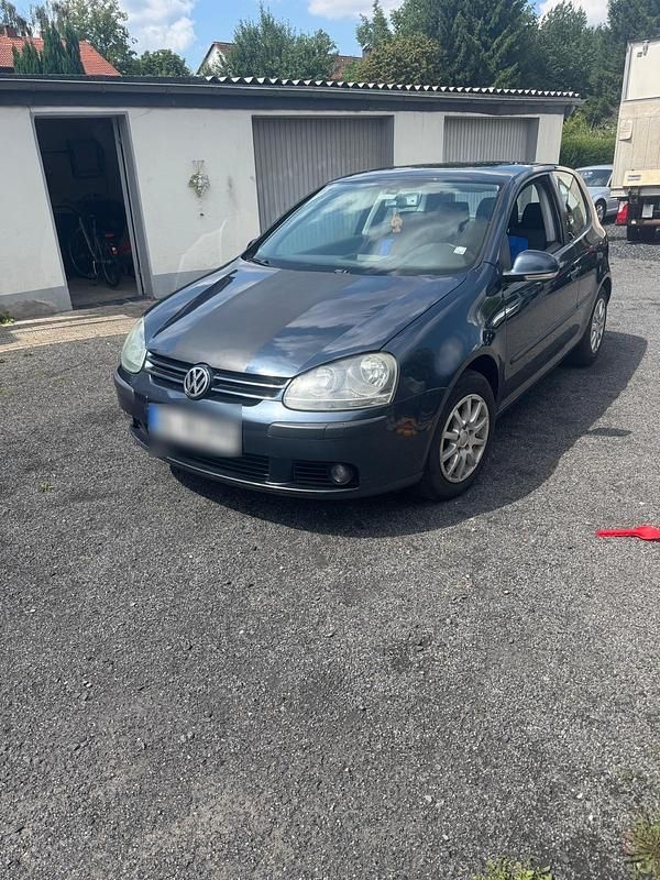 Gebraucht VW Golf IV 75 PS (55 kW) 2004 Blau Limousine