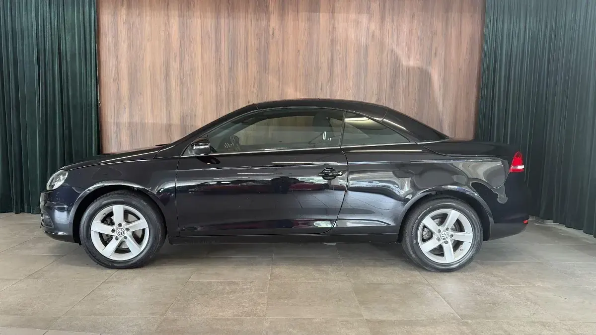 Gebraucht VW Eos 122 PS (89 kW) 2012 Schwarz Cabrio