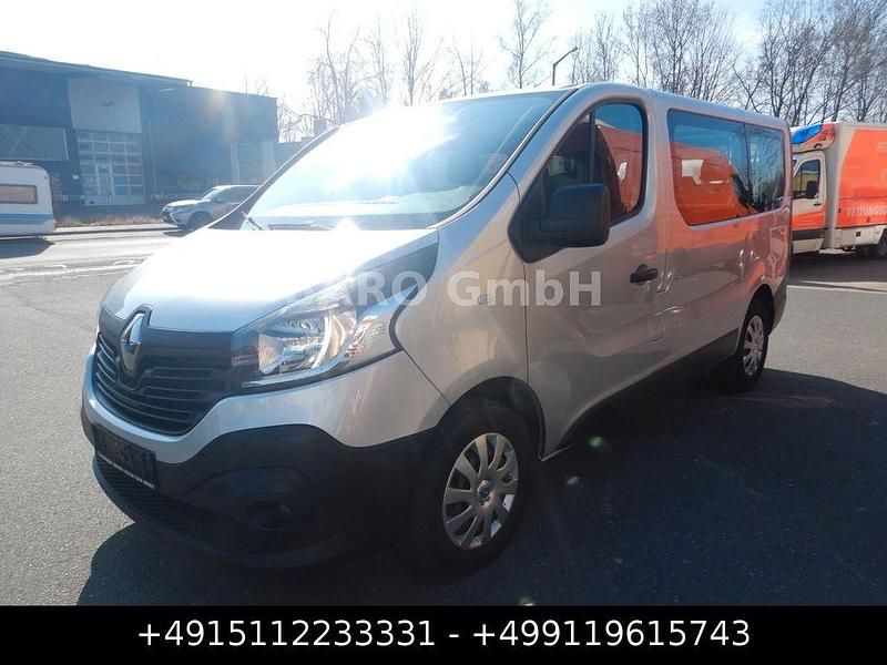 Gebraucht Renault Trafic 145 PS (106 kW) 2016 Grau Van / Kleinbus