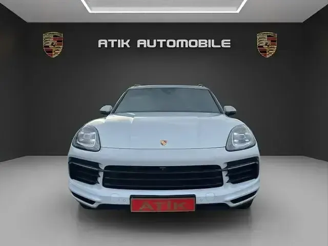 Gebraucht Porsche Cayenne 360 PS (264 kW) 2018 Weiss (metallic) SUV