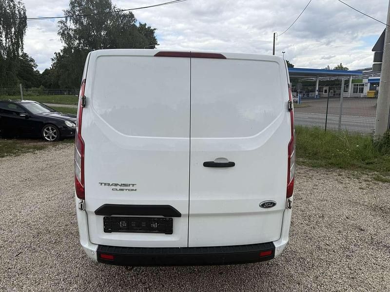 Gebraucht Ford Transit Custom Trend 131 PS (96 kW) 2019 Frostweiß Van / Kleinbus
