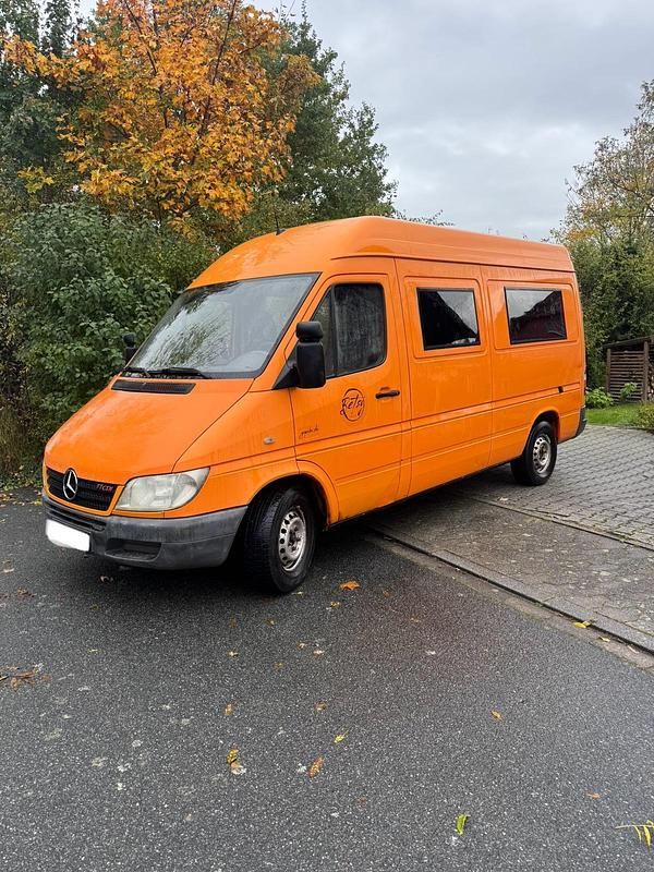 Orange Gebraucht 2004 Mercedes Sprinter Van | 4.600 € (Superpreis) - Bild 1/4