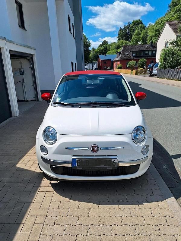 Weiß Gebraucht 2013 Fiat 500 Lounge Cabrio | 6.990 € (Guter Preis) - Bild 1/4