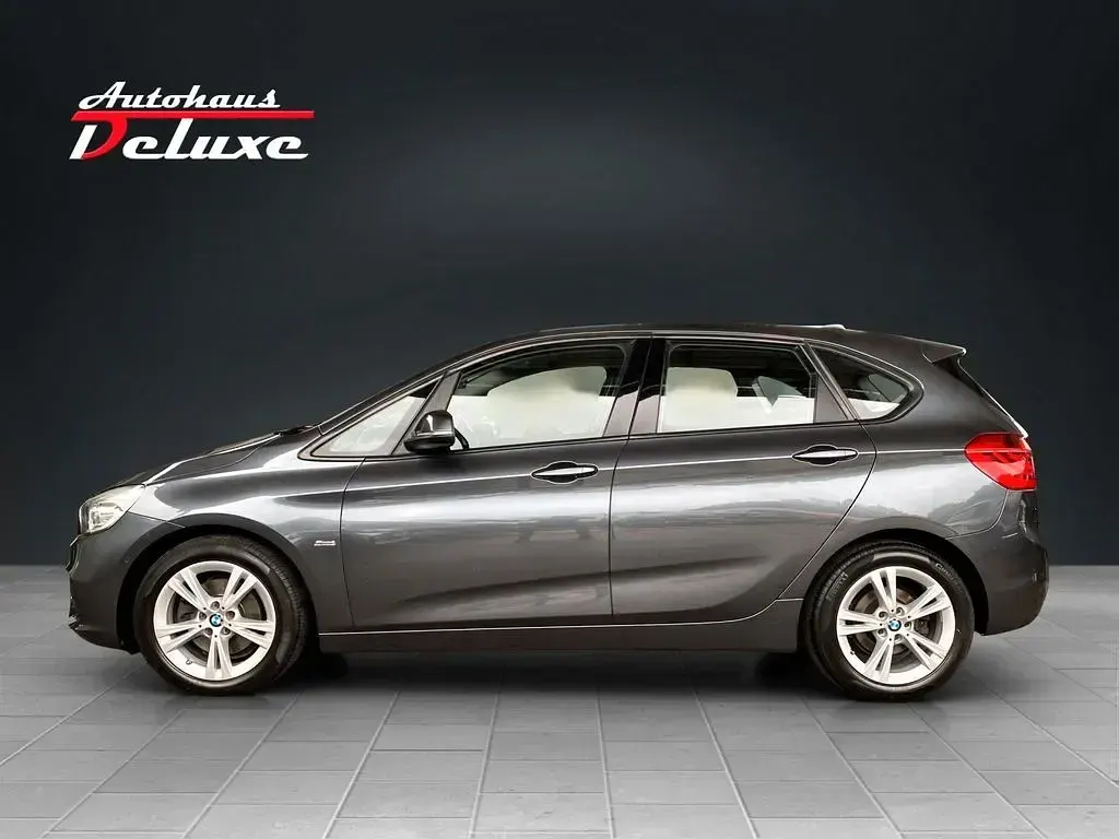 Gebraucht BMW 220 Active Tourer Sport Line 192 PS (141 kW) 2016 Grau Van / Kleinbus