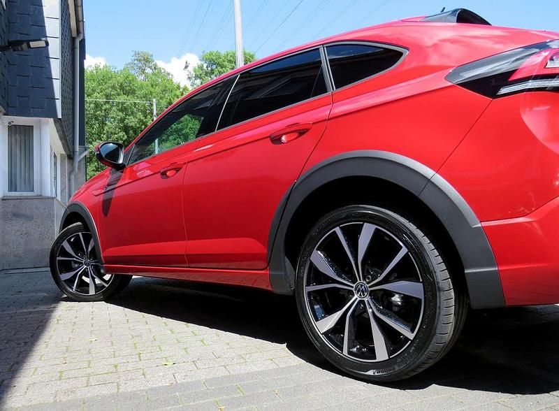 Neu VW Taigo R-line 116 PS (85 kW) 2025 King rot SUV