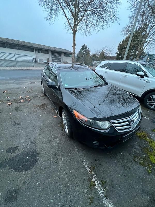 Gebraucht Honda Accord 150 PS (110 kW) 2011 Schwarz Kombi