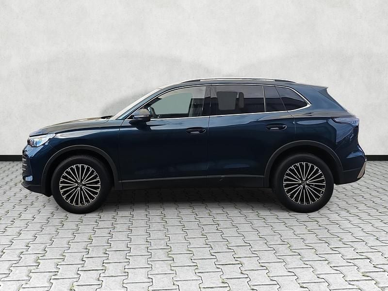 Neu VW Tiguan Elegance 150 PS (110 kW) 2026 Nightshadeblue metallic SUV
