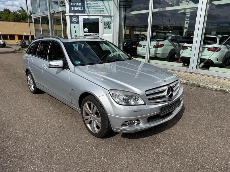 Grau Gebraucht 2009 Mercedes C200 Avantgarde Kombi | 7.000 € (Guter Preis) - Bild 1/4