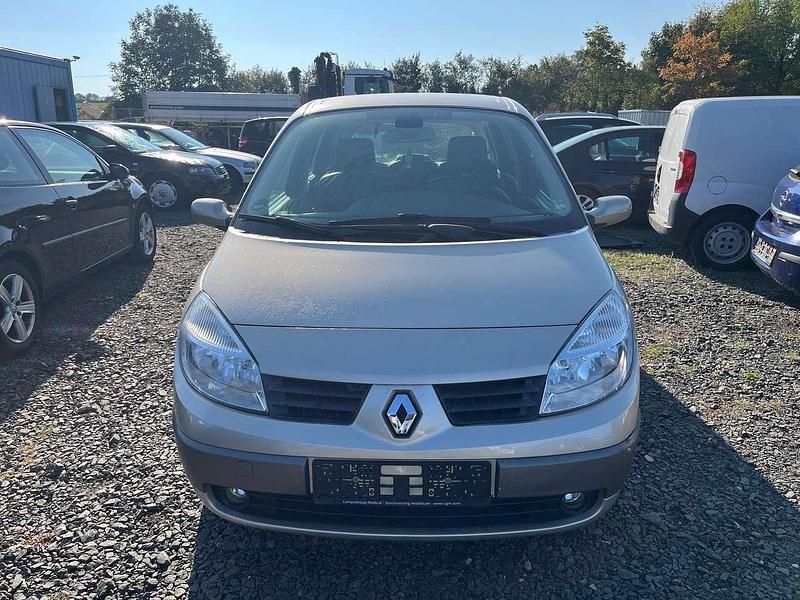 Gold Gebraucht 2006 Renault Scénic II Van / Kleinbus | 1.699 € (Superpreis) - Bild 1/4