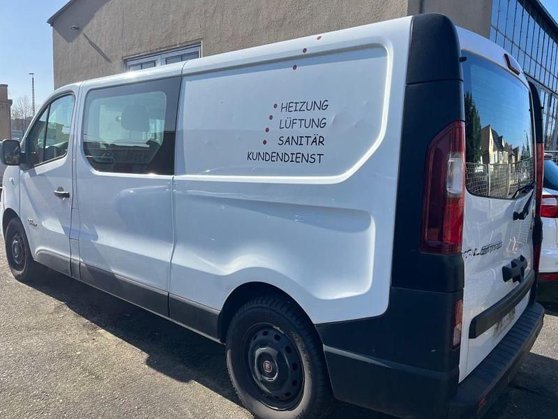 Gebraucht Fiat Talento 121 PS (88 kW) 2017 Weiß Van / Kleinbus