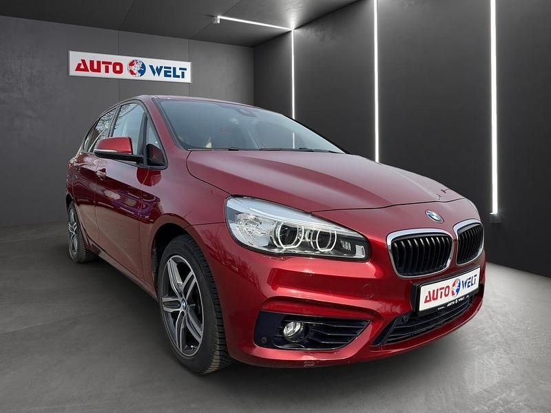 Gebraucht BMW 218 150 PS (110 kW) 2014 Rot Limousine