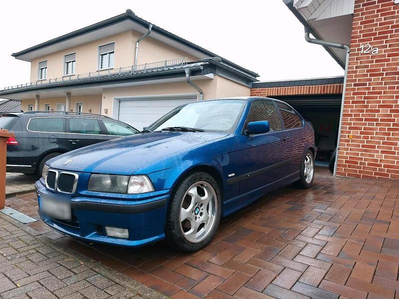 Blau Gebraucht 1999 BMW 323 M Sport Coupé | 8.500 € (Fairer Preis) - Bild 1/4