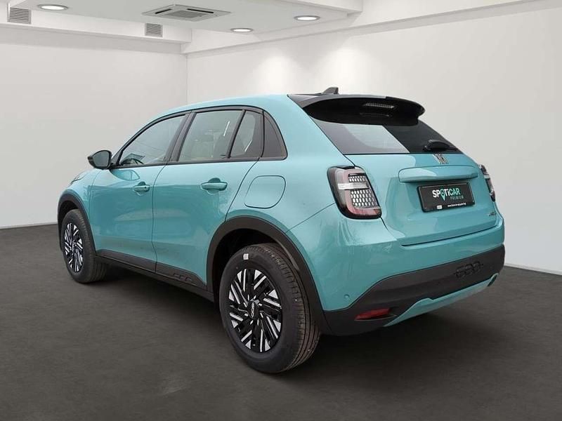 Gebraucht Fiat 125 101 PS (74 kW) 2024 Cieloblau SUV