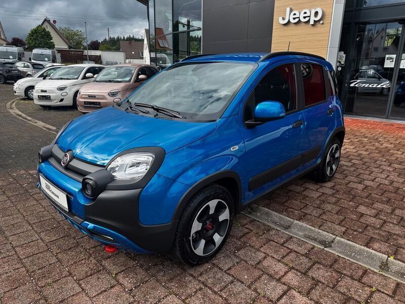 Blau Gebraucht 2023 Fiat Panda Cross Cross Kleinwagen | 13.980 € (Fairer Preis) - Bild 1/4