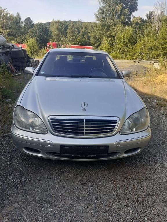 Silber Gebraucht 2002 Mercedes S500 Limousine | 4.500 € - Bild 1/4