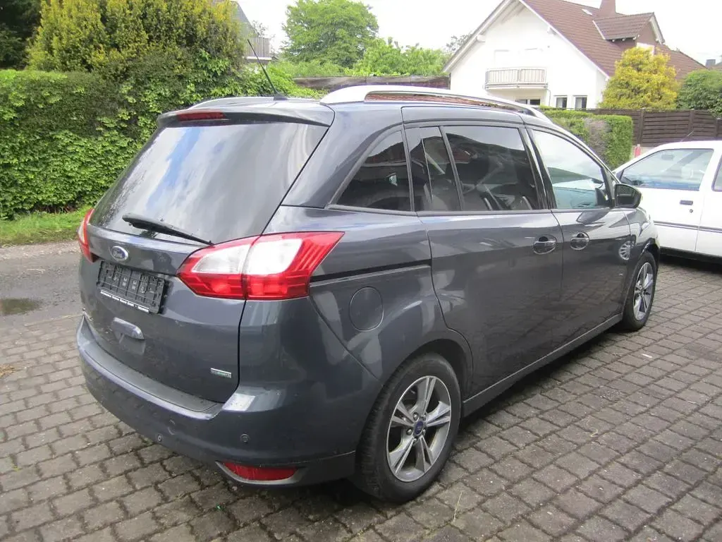 Gebraucht Ford Grand C-Max SYNC Edition 101 PS (74 kW) 2014 Grau Van / Kleinbus