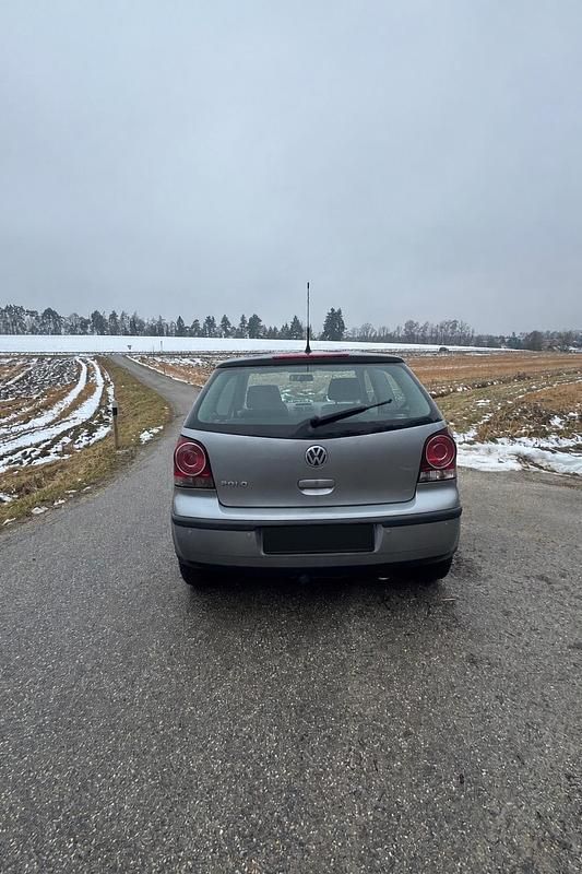 Gebraucht VW Polo 54 PS (39 kW) 2006 Grau Kleinwagen