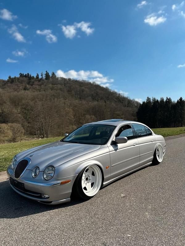 Silber Gebraucht 2000 Jaguar S-Type S Limousine | 3.290 € (Fairer Preis) - Bild 1/4