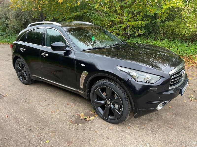 Schwarz Gebraucht 2013 Infiniti Fx30 Premium SUV | 10.950 € (Fairer Preis) - Bild 1/4