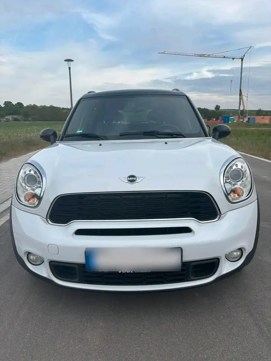 Usata Mini Cooper S Countryman 184 CV (135 kW) 2011 Bianco SUV