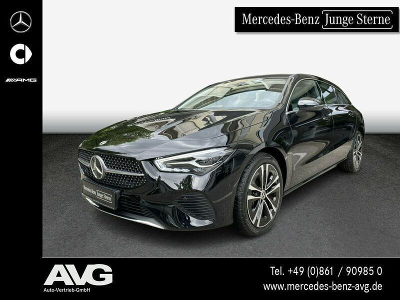 Schwarz Gebraucht 2024 Mercedes CLA180 Shooting Brake Advanced Kombi | 31.990 € (Fairer Preis) - Bild 1/4